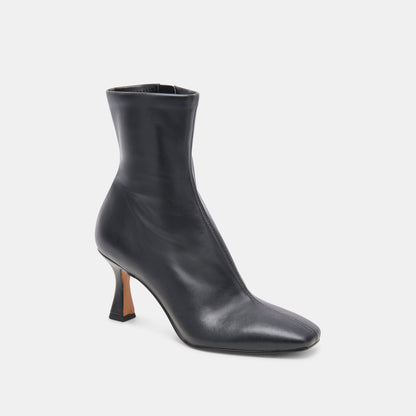 GLAMOR BOOTS BLACK STELLA - Dolce Vita