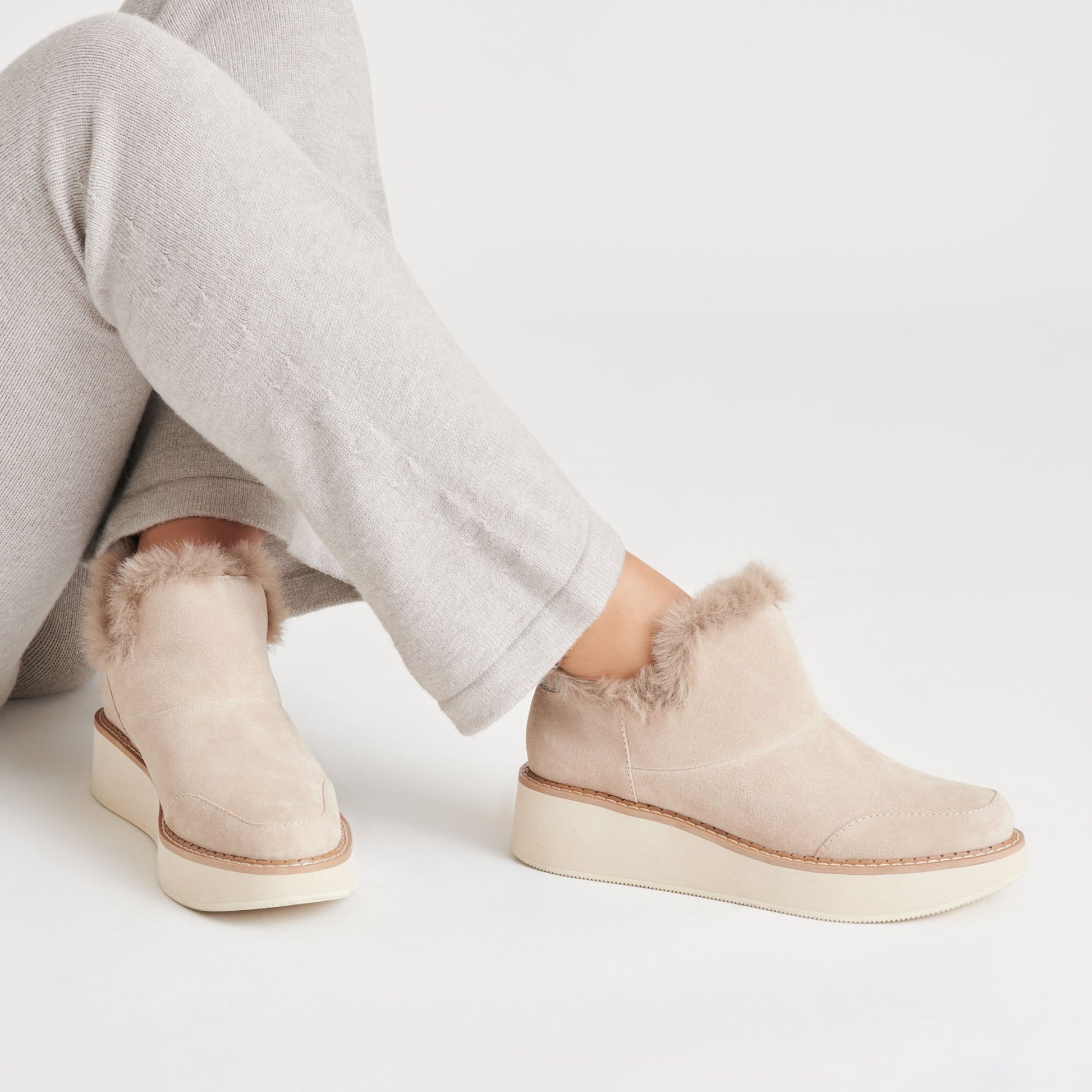 ARDY PLUSH H2O BOOTIES TAUPE SUEDE - Dolce Vita