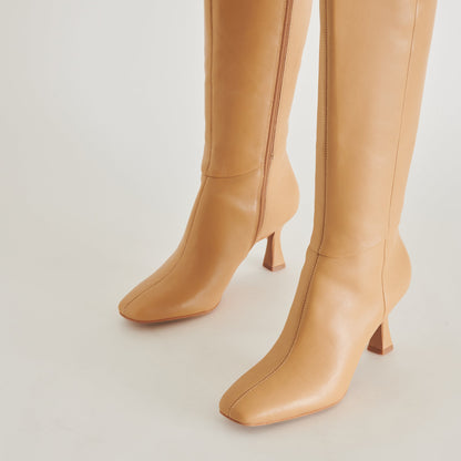 GYRA BOOTS TAN LEATHER - Dolce Vita