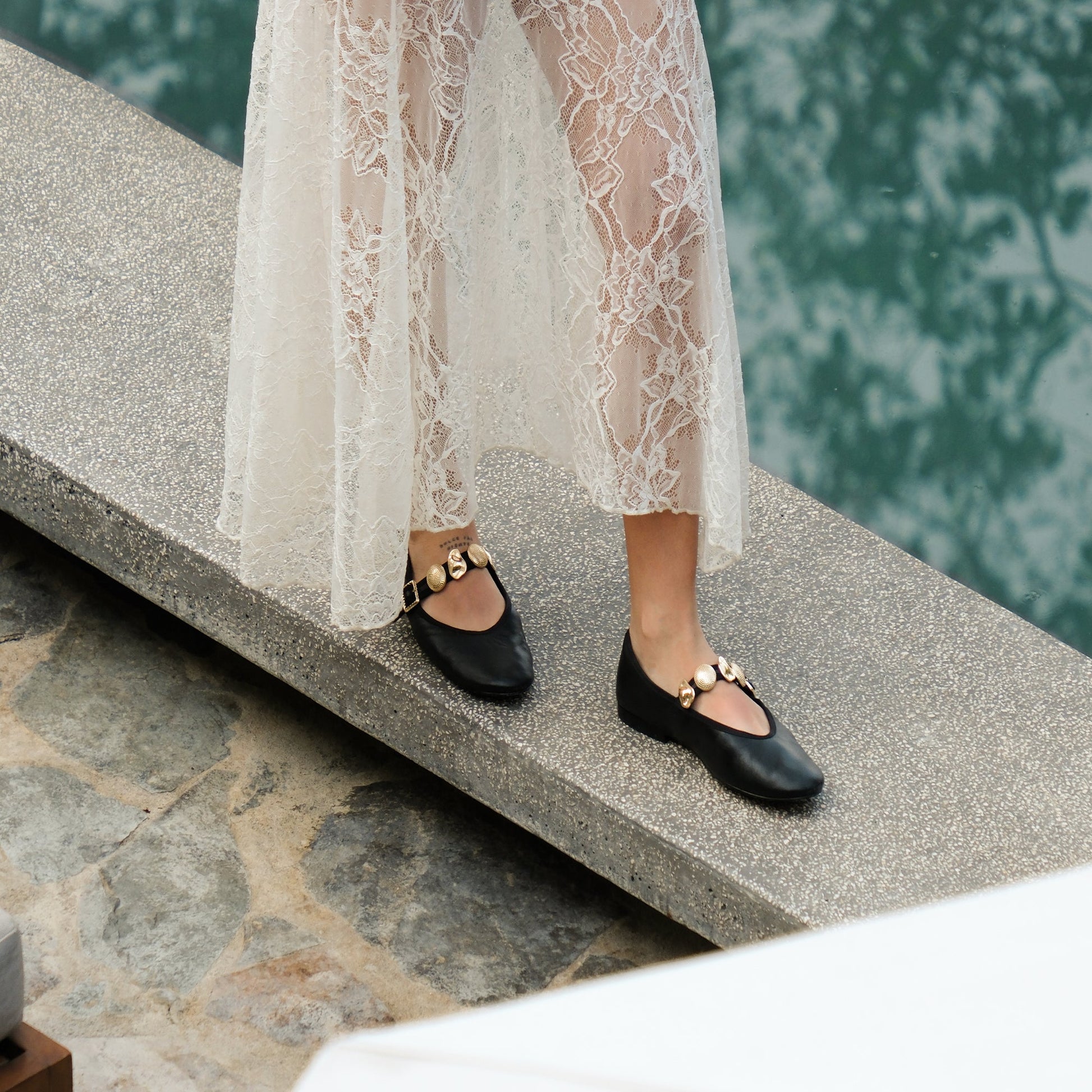 Relan Black Leather Ballet Flats - Dolce Vita