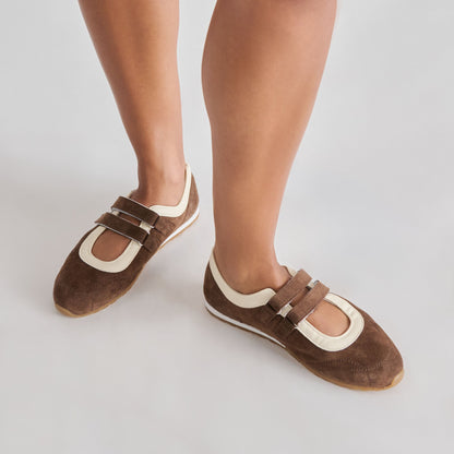 Swan Dk Brown Suede Sneakers - Dolce Vita