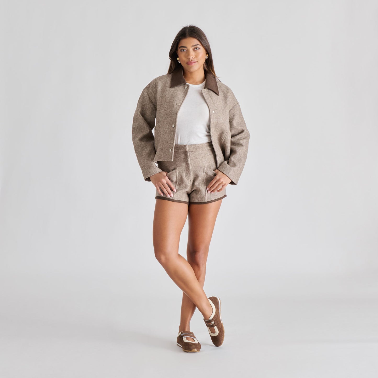 Swan Dk Brown Suede Sneakers - Dolce Vita