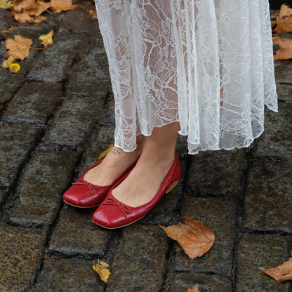 Anisa Ballet Flats RED CRINKLE PATENT - Dolce Vita