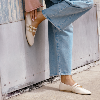BAYLEE BALLET FLATS IVORY LEATHER - Dolce Vita