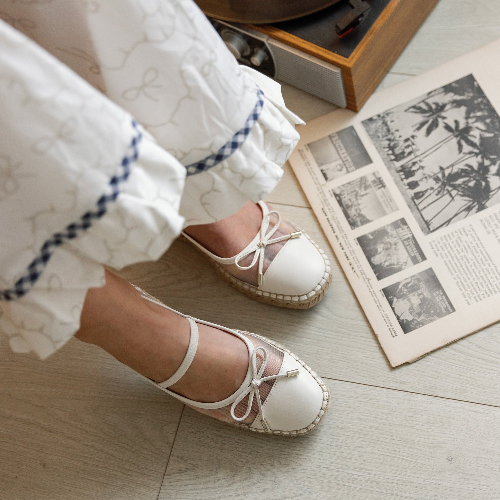 CAMBRE BALLET FLATS WHITE MESH - Dolce Vita