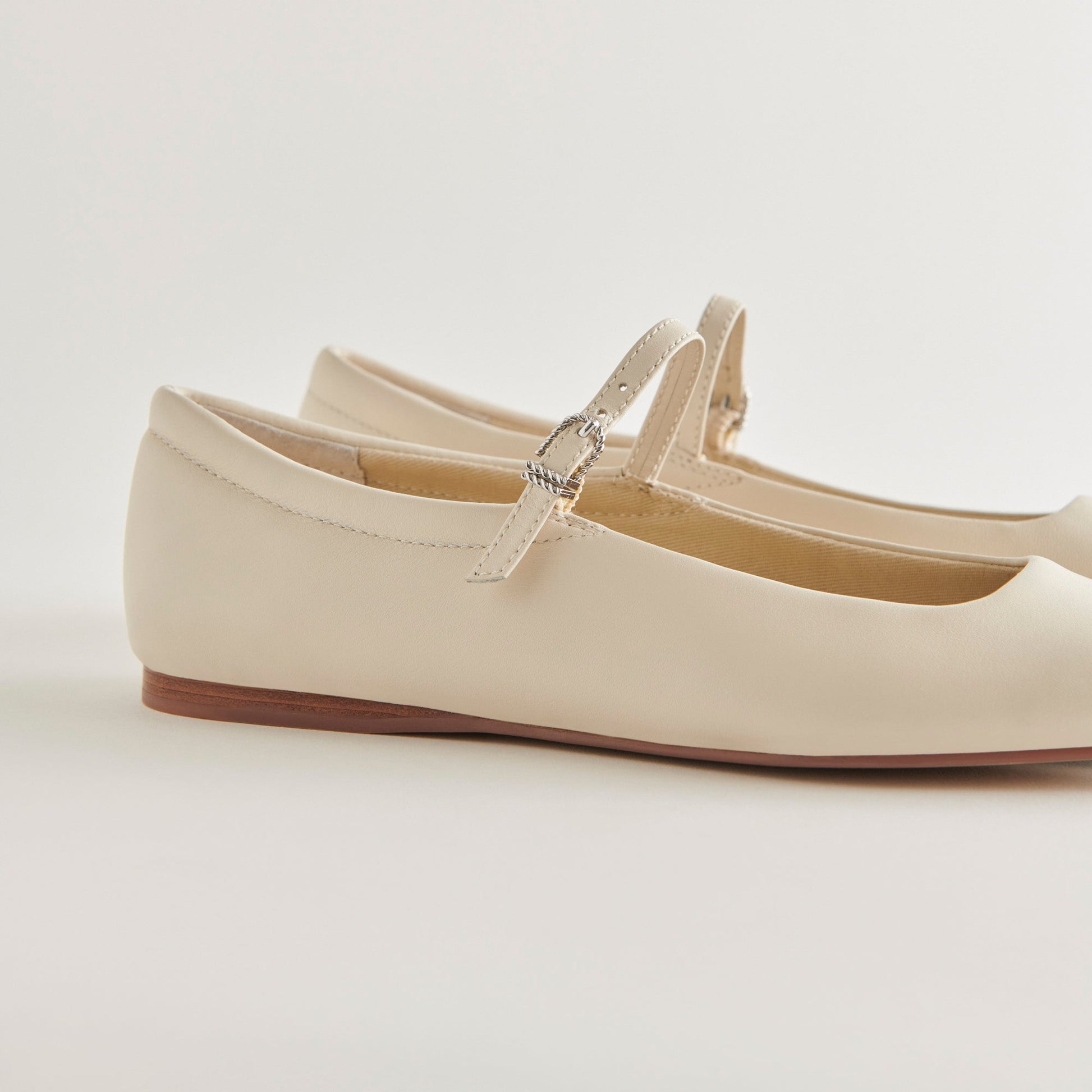 Reyes Wide Ballet Flats Ivory Leather - Dolce Vita
