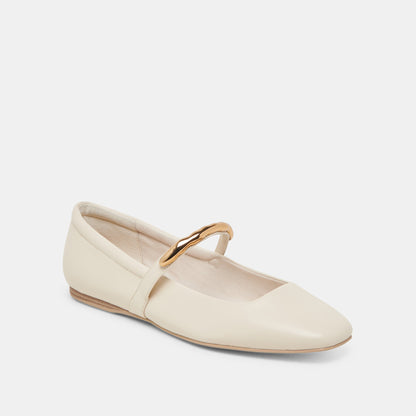 RADYA BALLET FLATS CREME LEATHER - Dolce Vita
