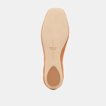 VINNIE BALLET FLATS AMBER SUEDE - Dolce Vita