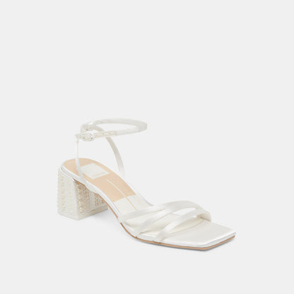 YSABEL PEARL HEELS TRUE WHITE SATIN - Dolce Vita