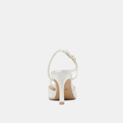 KAMRA PEARL HEELS TRUE WHITE SATIN - Dolce Vita