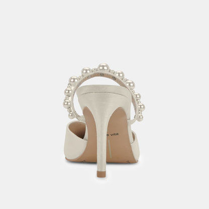 KANIKA Pearl Heels Vanilla Silk - Dolce Vita