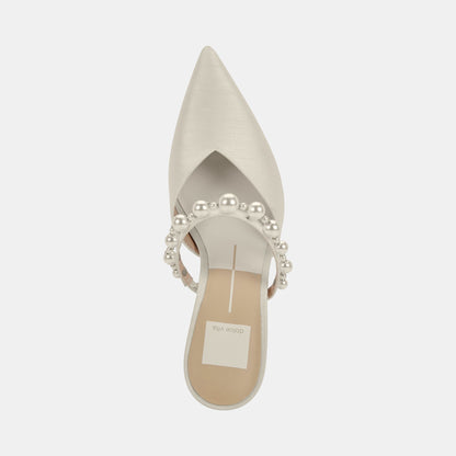 KANIKA Pearl Heels Vanilla Silk - Dolce Vita