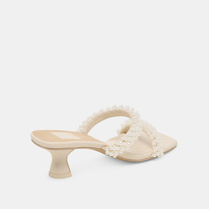 BONI PEARL HEELS VANILLA STELLA - Dolce Vita