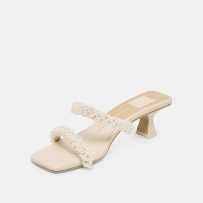BONI PEARL HEELS VANILLA STELLA - Dolce Vita