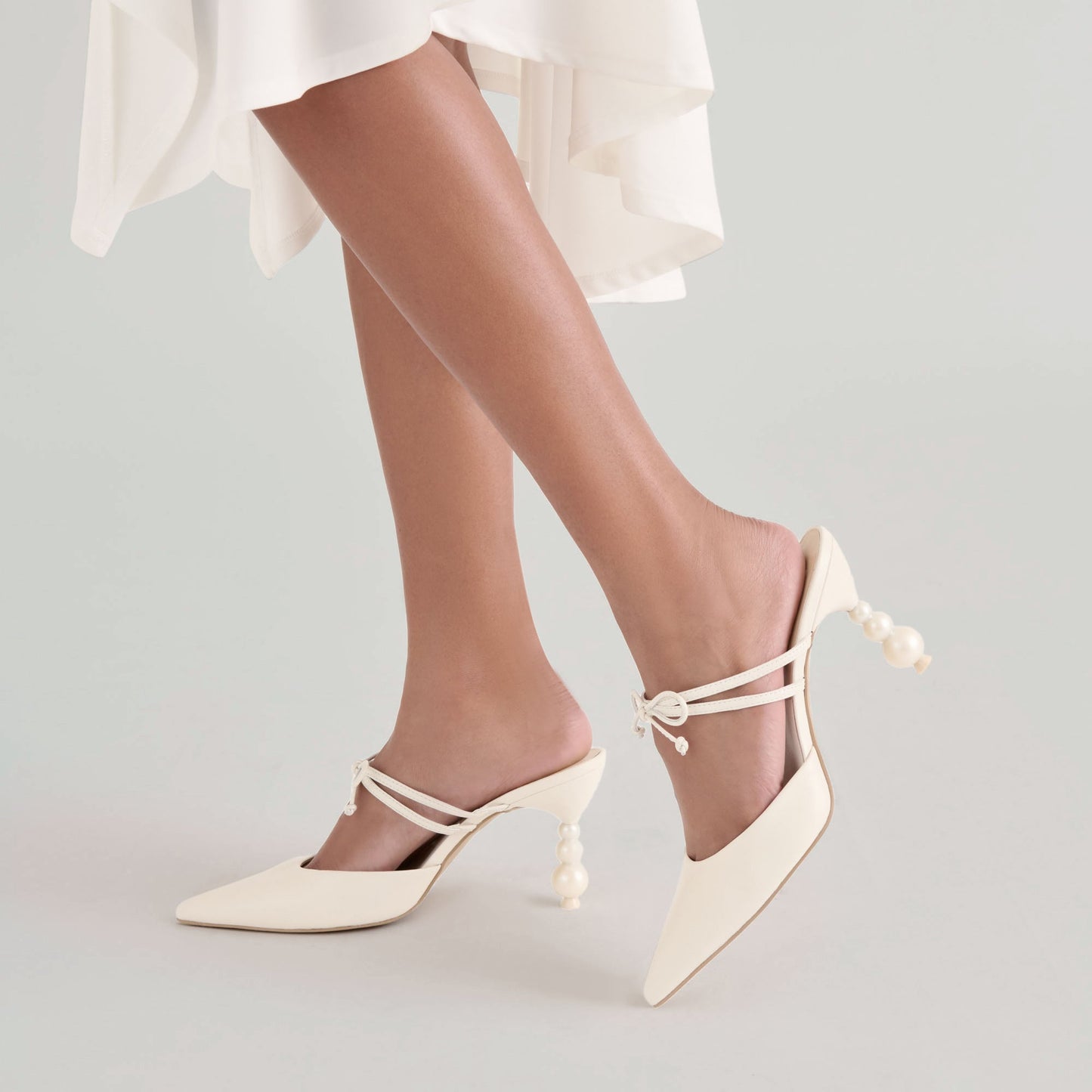 Klaire True White Leather Heels - Dolce Vita