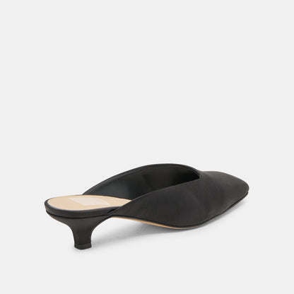 UMARA HEELS ONYX SATIN - Dolce Vita