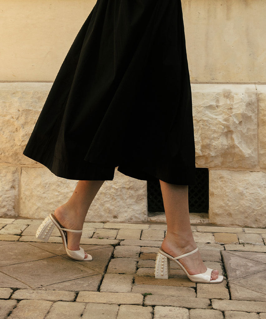 JEMMY PEARL HEELS VANILLA SILK - Dolce Vita