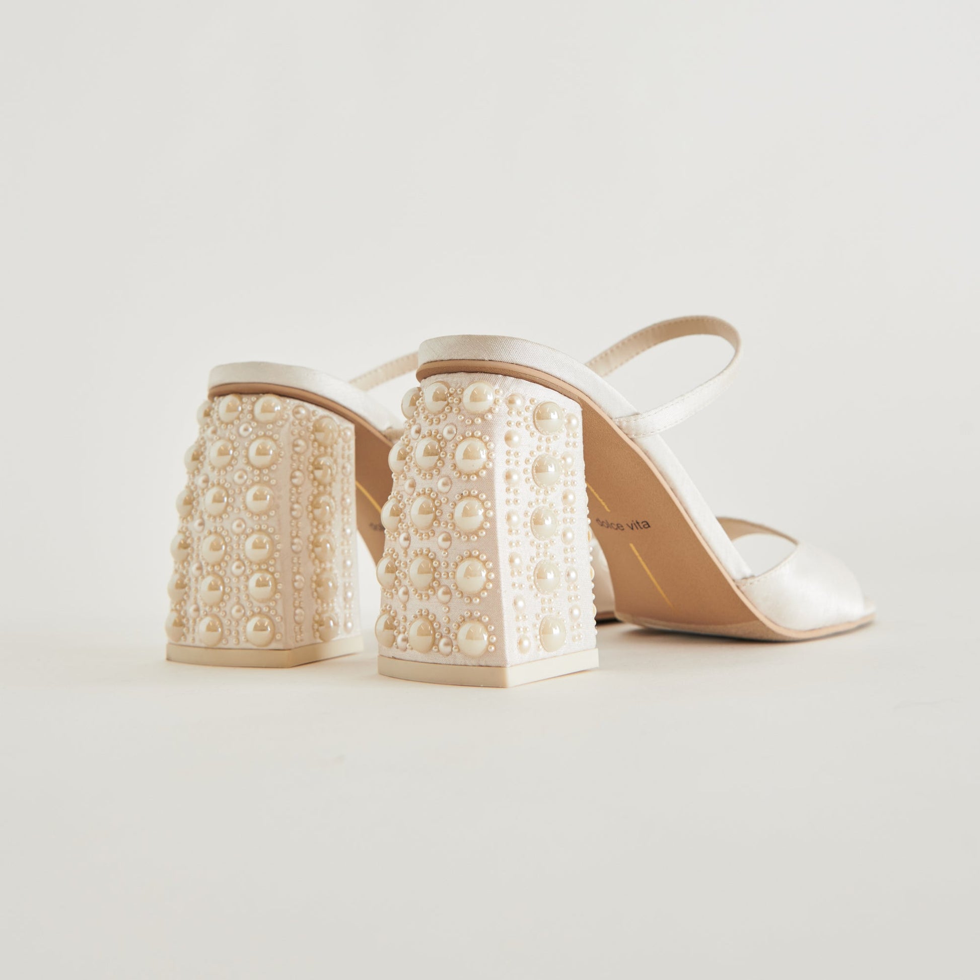 JEMMY PEARL HEELS VANILLA SILK - Dolce Vita