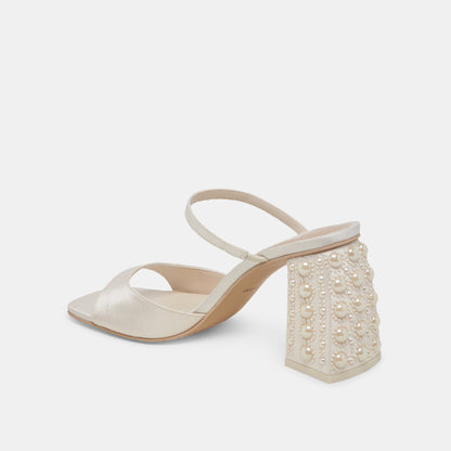 JEMMY PEARL HEELS VANILLA SILK - Dolce Vita