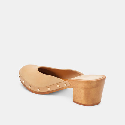 CAMYN HEELS CAFE LEATHER - Dolce Vita