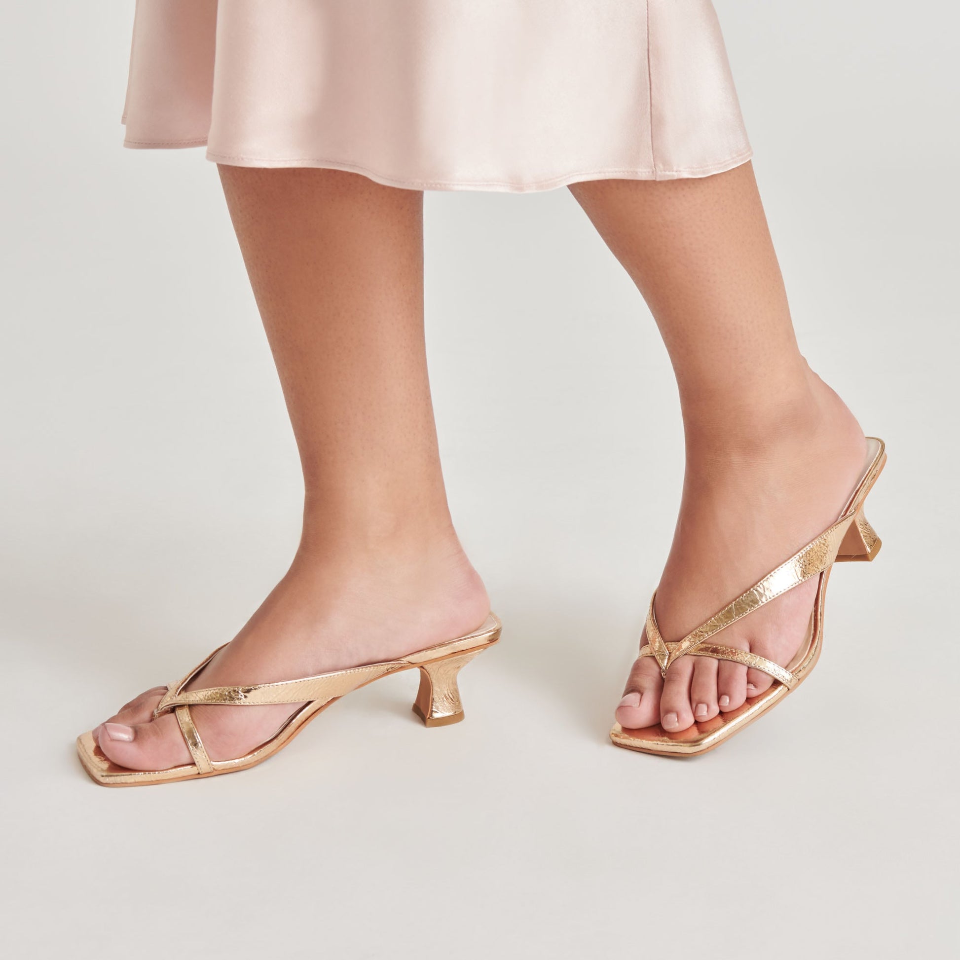 BREVEL HEELS GOLD DISTRESSED LEATHER - Dolce Vita