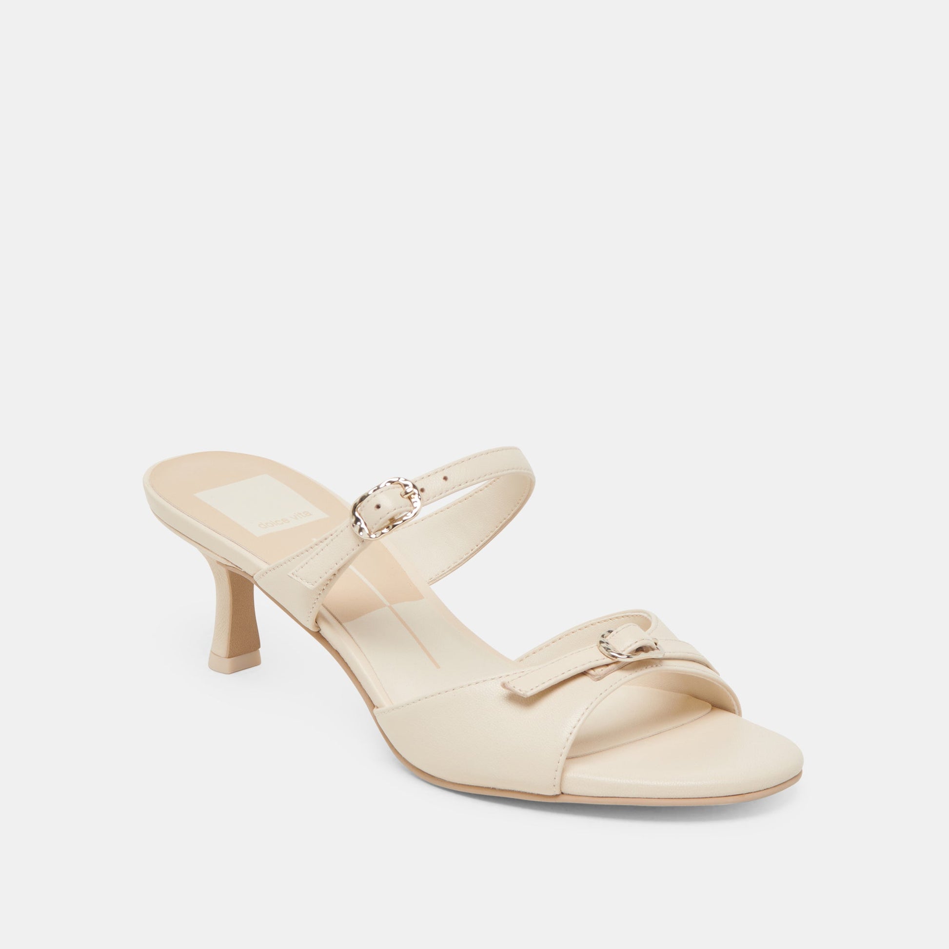 LORALI HEELS CREME LEATHER - Dolce Vita