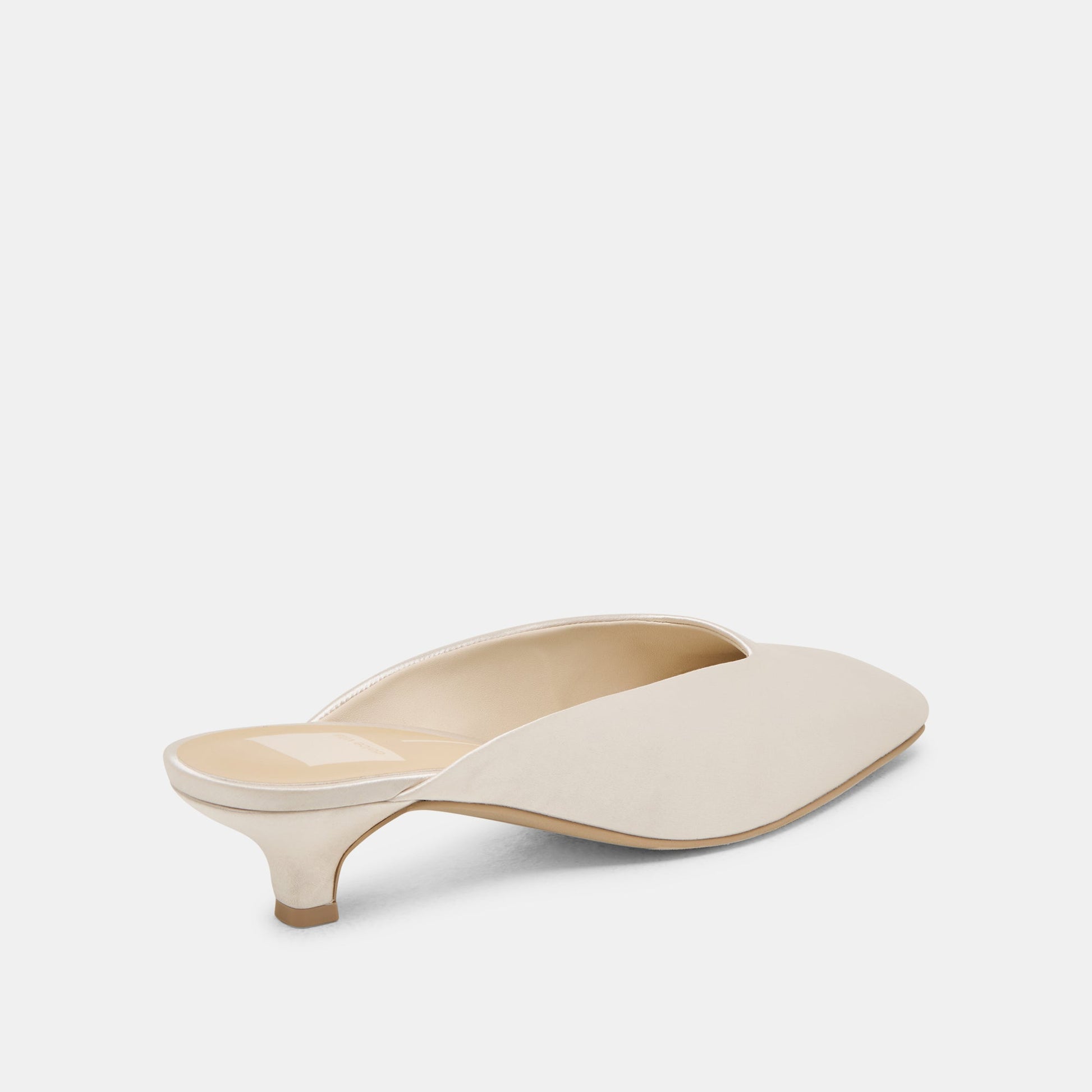 UMARA HEELS IVORY SATIN - Dolce Vita