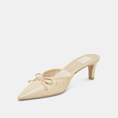KAIRI MID HEELS LIGHT YELLOW CRINKLE PATENT - Dolce Vita