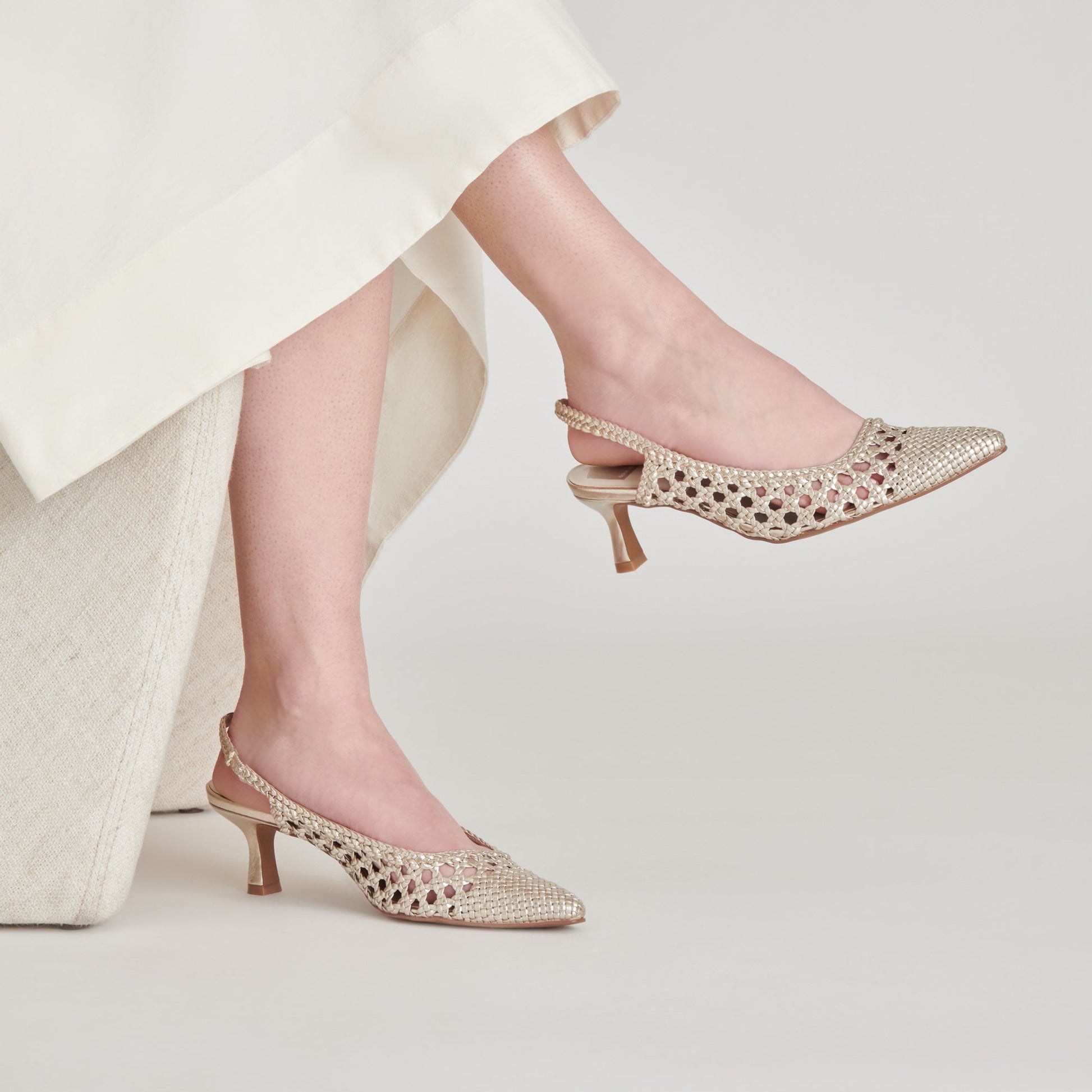 OLYMPA HEELS LIGHT GOLD METALLIC STELLA - Dolce Vita