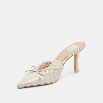 KAIRI HEELS IVORY CRINKLE PATENT - Dolce Vita