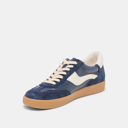 NOTICE SNEAKERS NAVY SUEDE - Dolce Vita