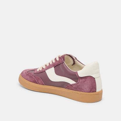 NOTICE SNEAKERS CRANBERRY SUEDE - Dolce Vita