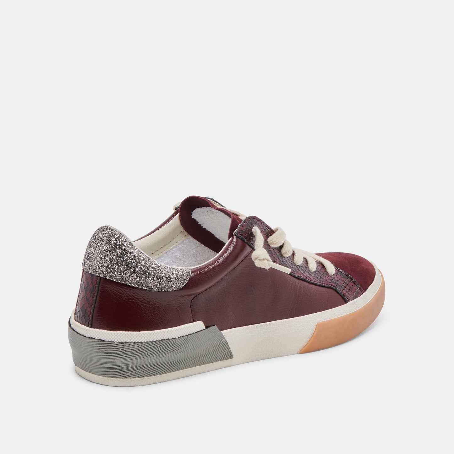 ZINA SNEAKERS BURGUNDY CRINKLE PATENT - Dolce Vita