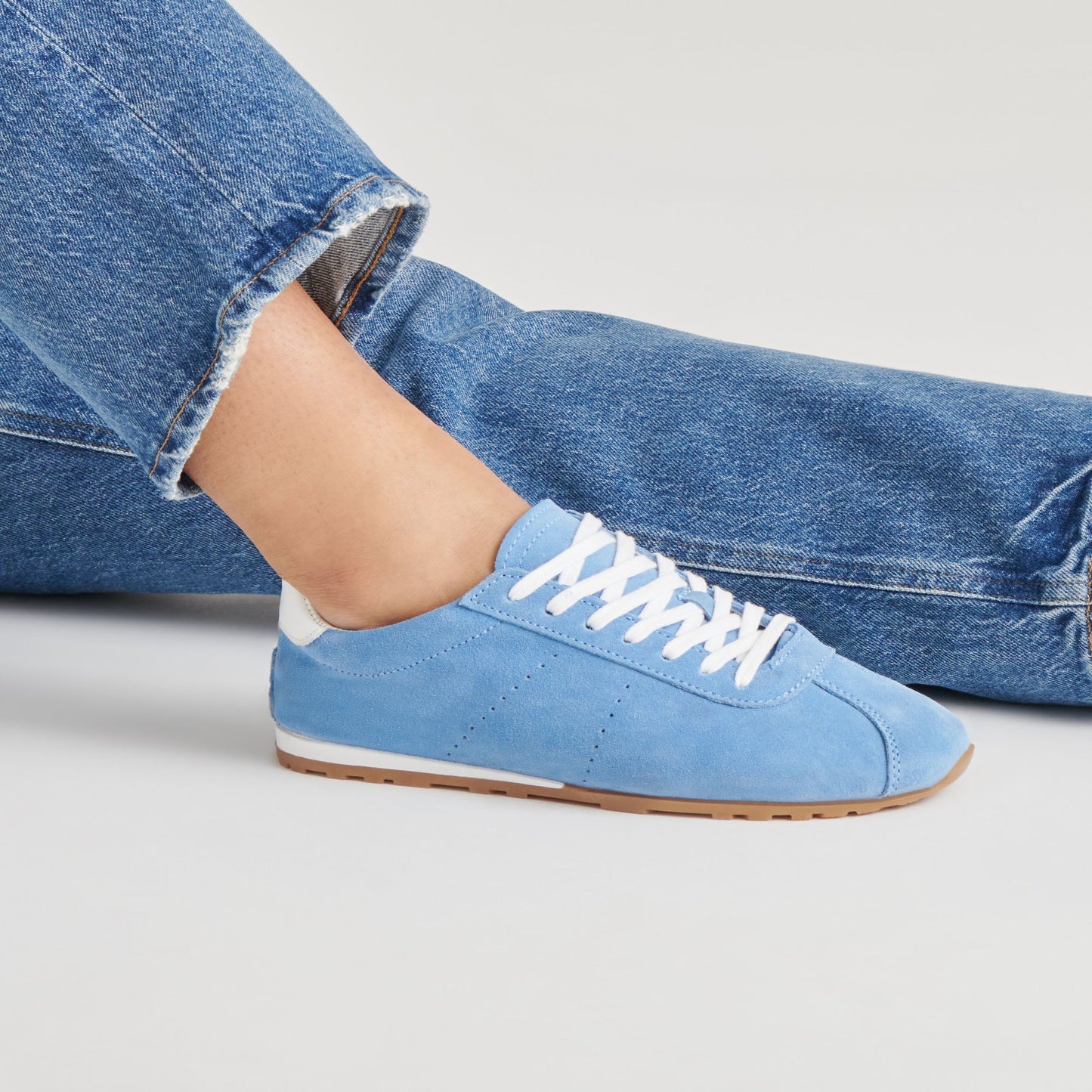 SERINA SNEAKERS BLUE SUEDE - Dolce Vita