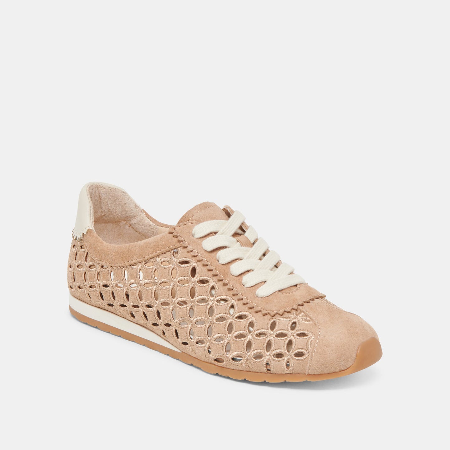 DANIE EYELET PERF SNEAKERS CAMEL SUEDE - Dolce Vita