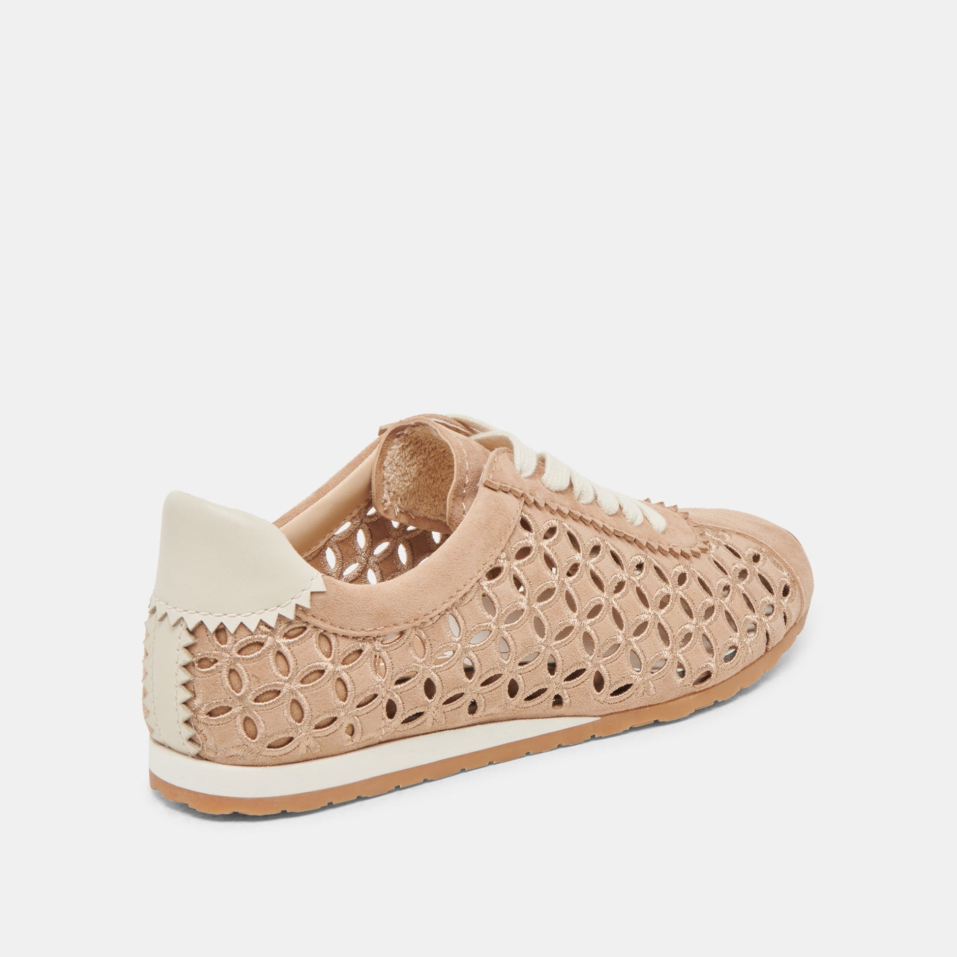DANIE EYELET PERF SNEAKERS CAMEL SUEDE - Dolce Vita