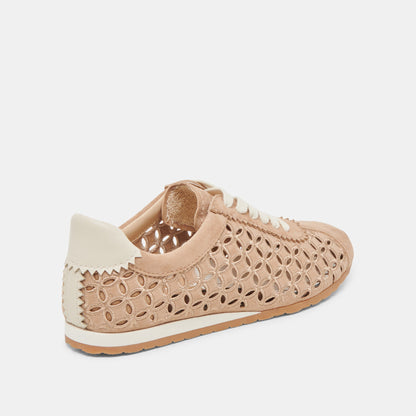 DANIE EYELET PERF SNEAKERS CAMEL SUEDE - Dolce Vita