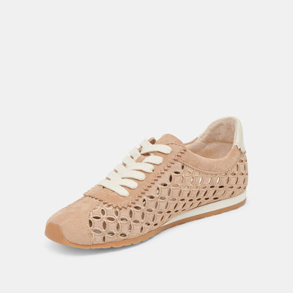 DANIE EYELET PERF SNEAKERS CAMEL SUEDE - Dolce Vita