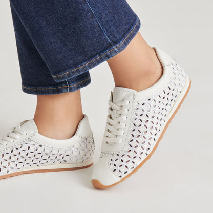 DANIE EYELET PERF SNEAKERS TRUE WHITE LEATHER - Dolce Vita