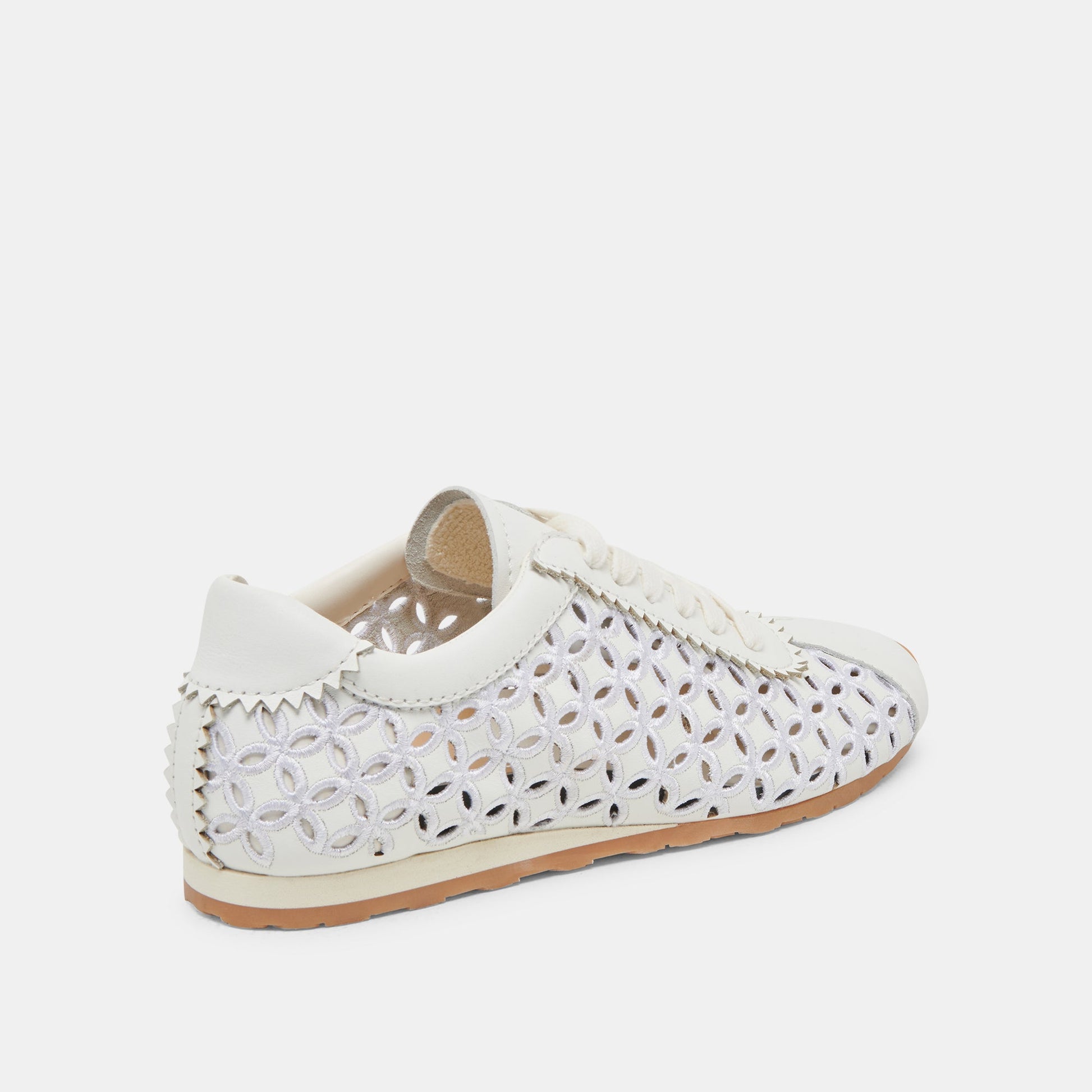 DANIE EYELET PERF SNEAKERS TRUE WHITE LEATHER - Dolce Vita