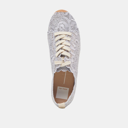 DAYANA SNEAKERS DUSTY BLUE LACE - Dolce Vita