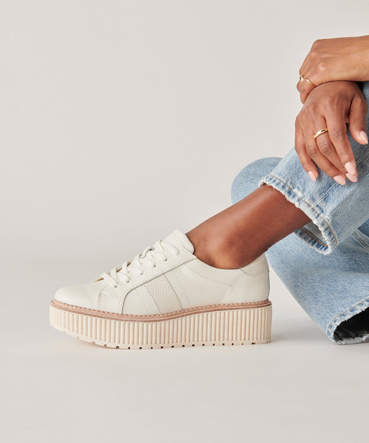 TIGER SNEAKERS WHITE LEATHER - Dolce Vita
