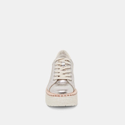 TWAIN SNEAKERS SILVER CRACKLED LEATHER - Dolce Vita