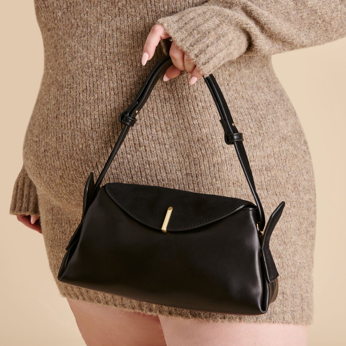 Devyn Black Leather Shoulder Bag - Dolce Vita