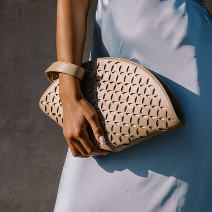 ISOLDE CLUTCH BEIGE STELLA - Dolce Vita