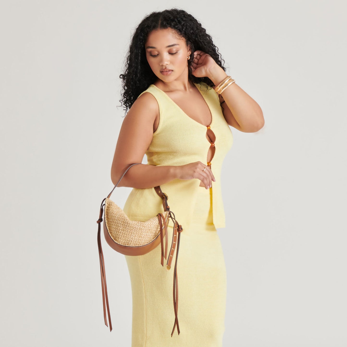 MONACO SHOULDER BAG NATURAL RAFFIA - Dolce Vita