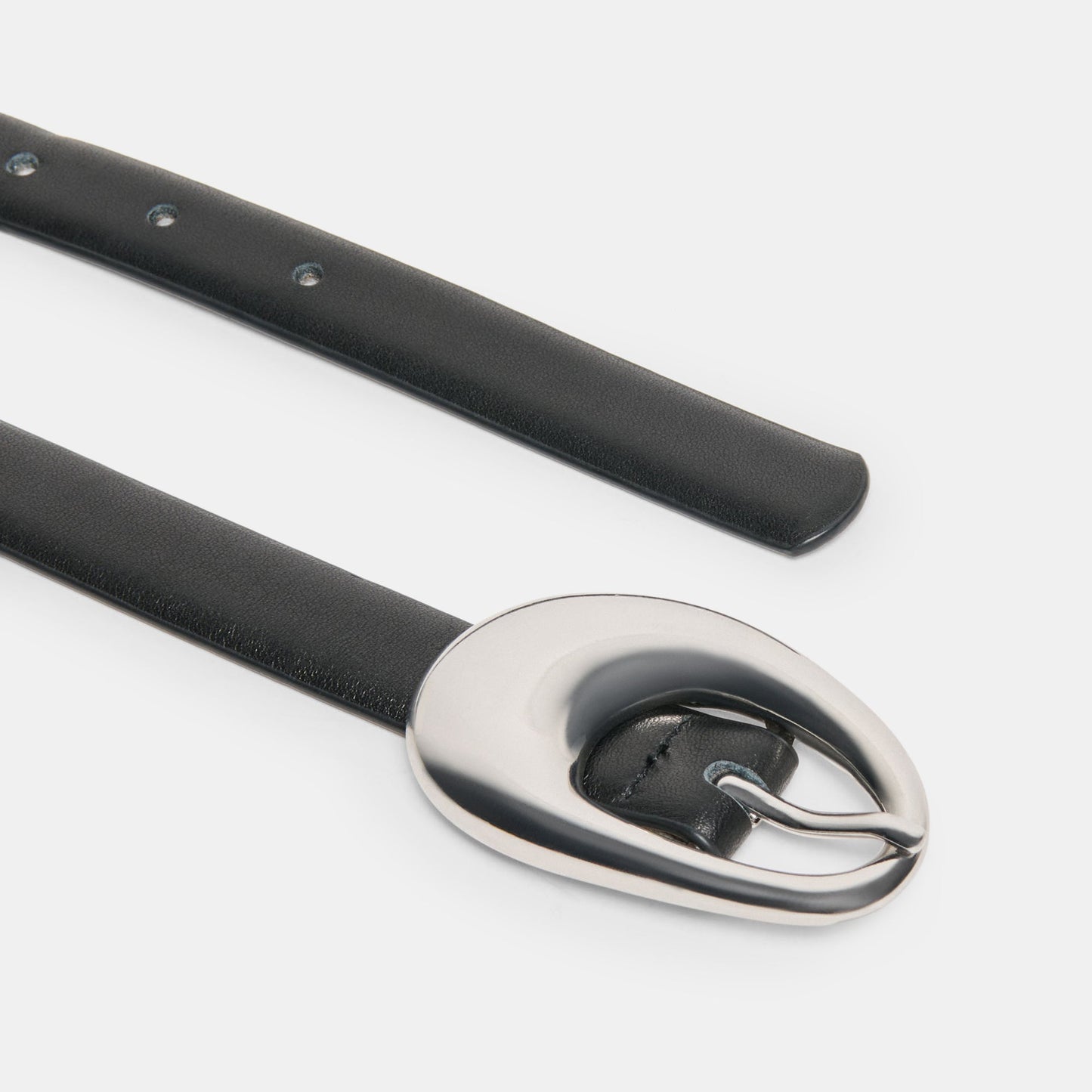 Organic Oval Black Silver Buckle Belt - Dolce Vita