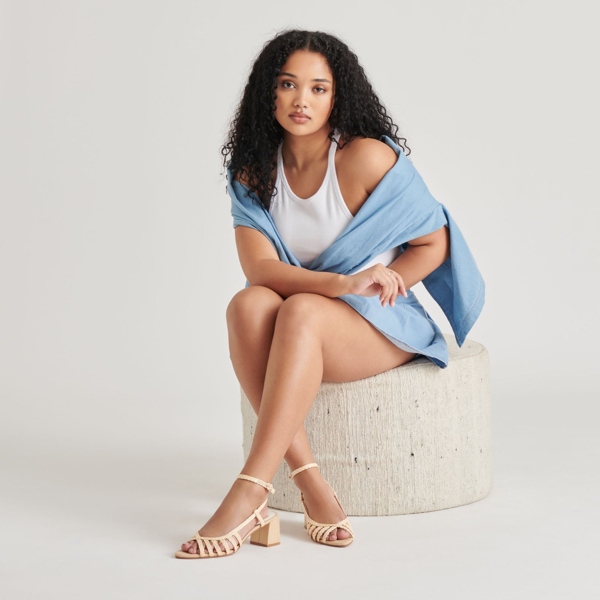 YASMIN HEELS NATURAL RAFFIA - Dolce Vita